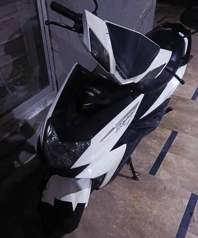 Electric Scooter [ Faster than 70 Bike ] 80-90 KM average