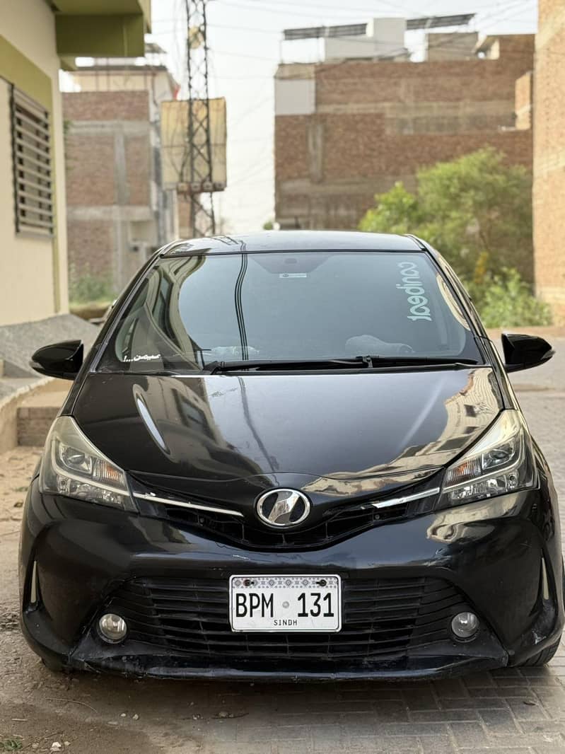 VITZ 2015 FULL OPTION 6