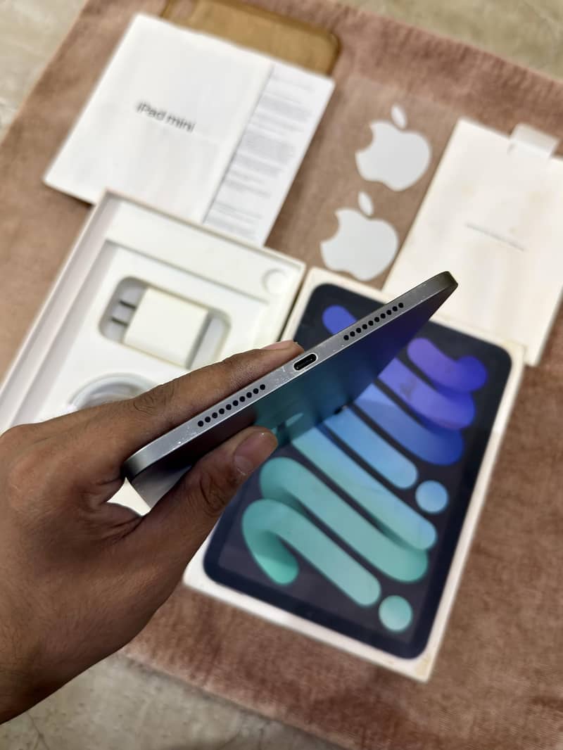 iPad Mini 6 Complete Box 6