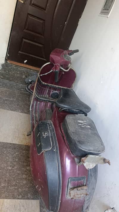Vespa scooter for Sale