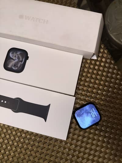 Apple Watch Series 11 46mm GPS — Jet Black |97% Battery|Apple Warranty