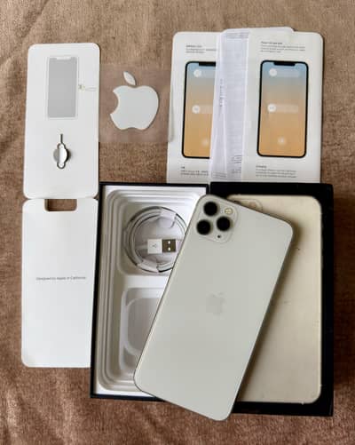 iPhone 11 Pro Max HK (Dual Physical)Complete Box