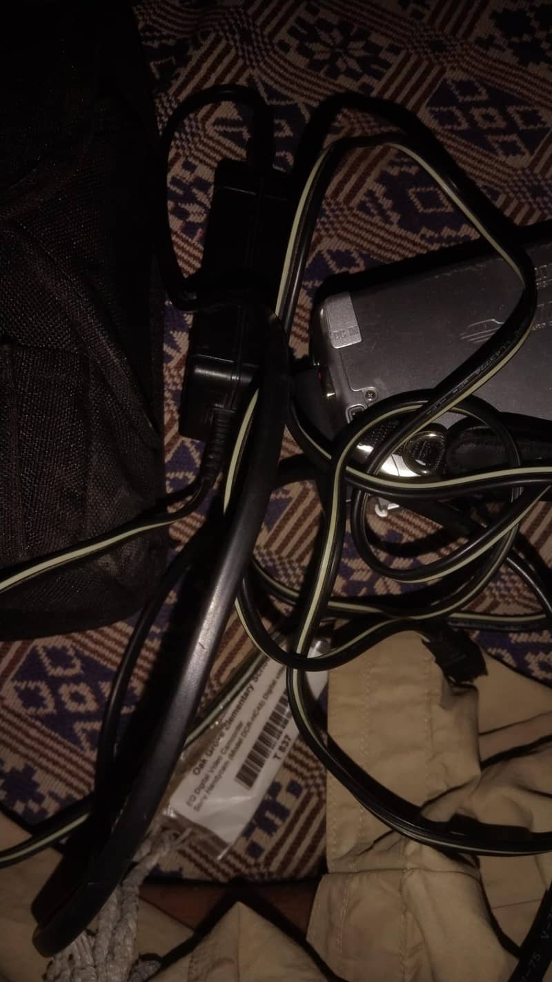 Sony  . 5