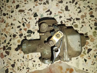 Honda 125 carperator