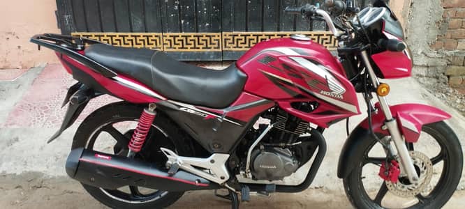 Honda Cb150f (urgent sale)