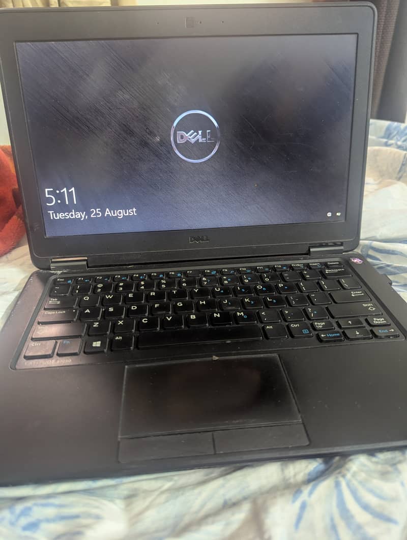 Dell E7250 0