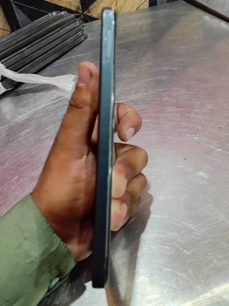 OPPO A6 1
