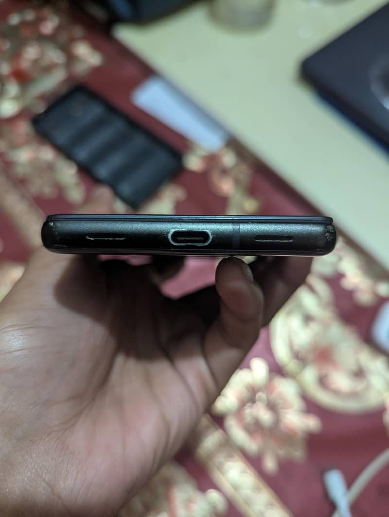 Google Pixel 6a 5