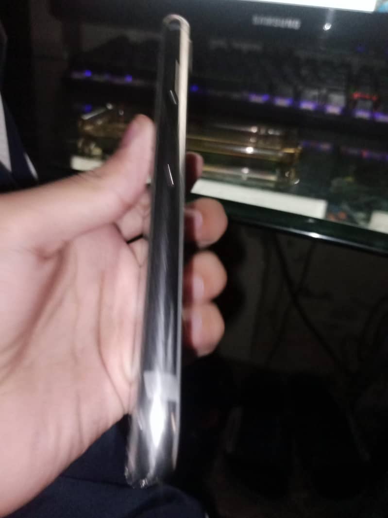 Apple iPhone X 1