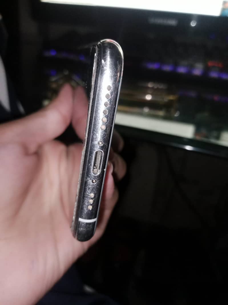 Apple iPhone X 2