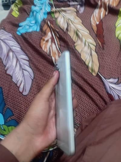 Infinix Hot 30 Play