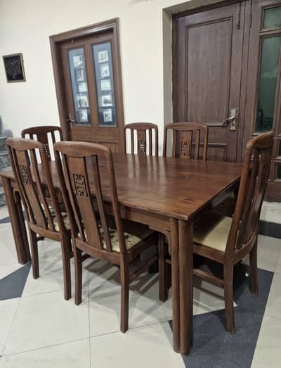 6 seter wooden Dining table with 6 chares orignal wood
