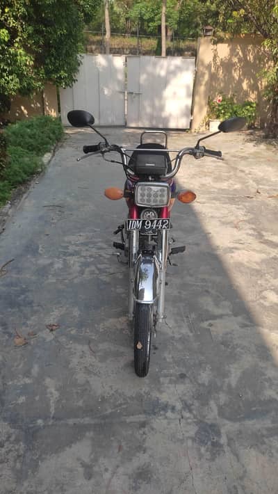 Honda CD-70 (2003 model)