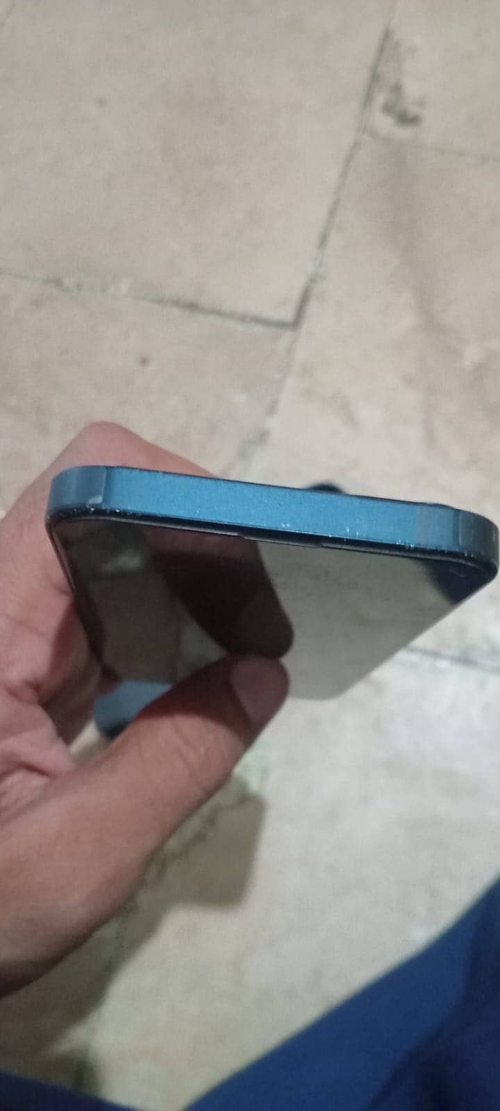 Apple iPhone 13 3