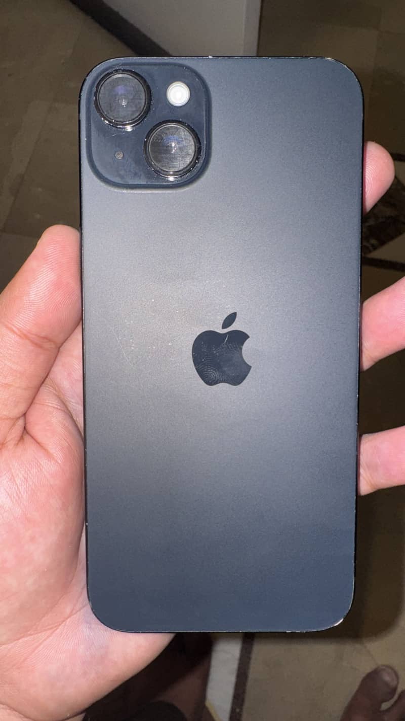 Apple iPhone 15 plus 6