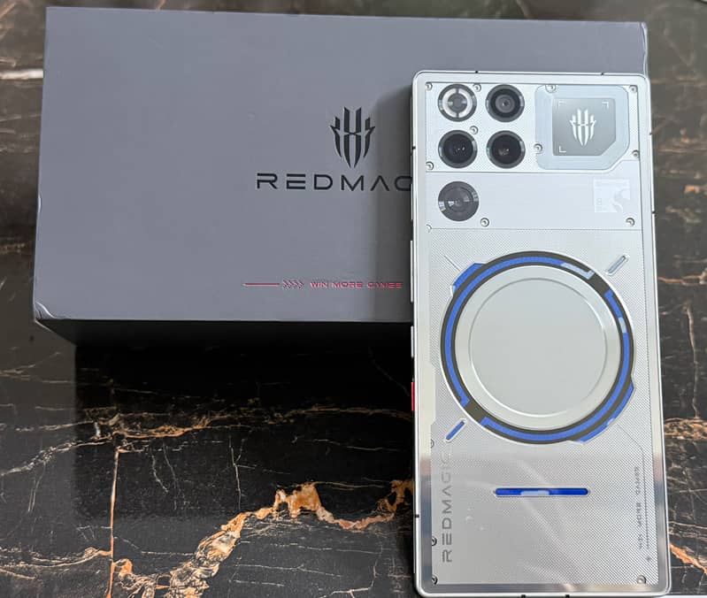 RedMagic 11 pro 0