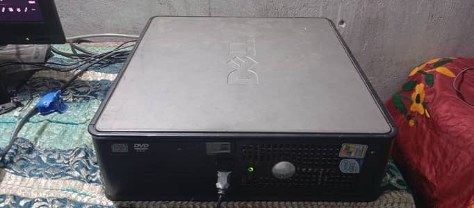 Complete Tower PC / Desktop with Extra Parts (Core 2 Duo)