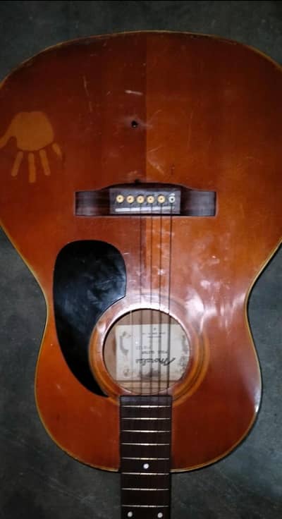 Guitar for sale (03112431121)