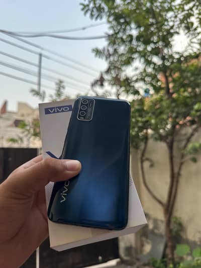 Vivo Y30