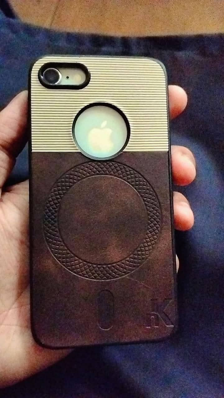 Apple iPhone 8 4