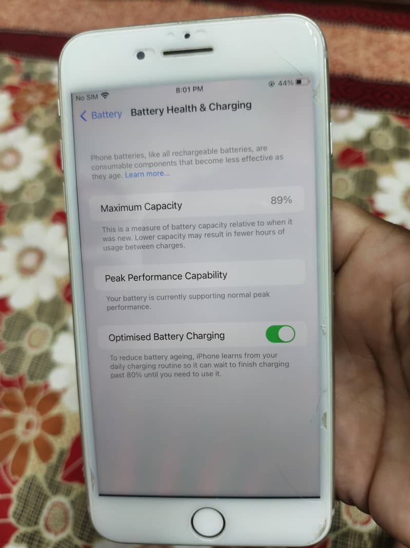 Apple iPhone 8 Plus 9