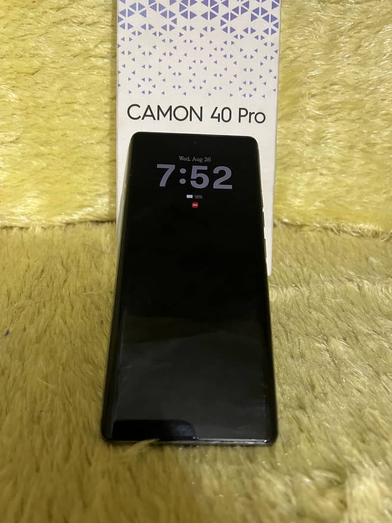 Tecno camon 40 pro 2