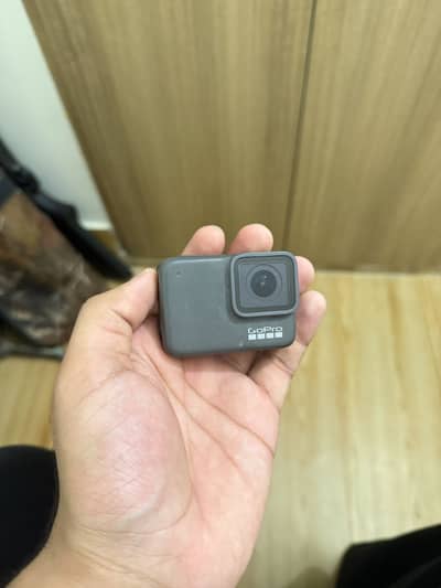 Selling My GoPro Hero 7 Silver in good condition
