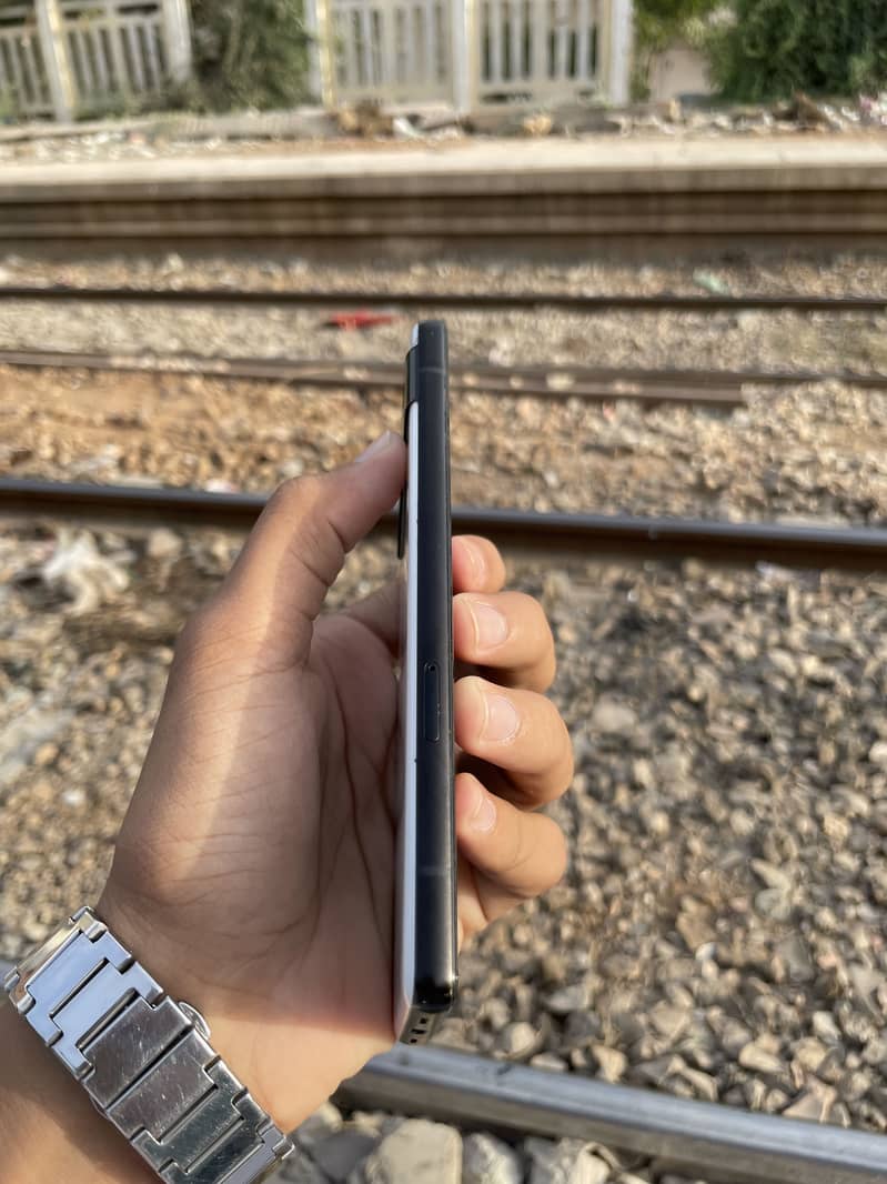 Google Pixel 6a 1