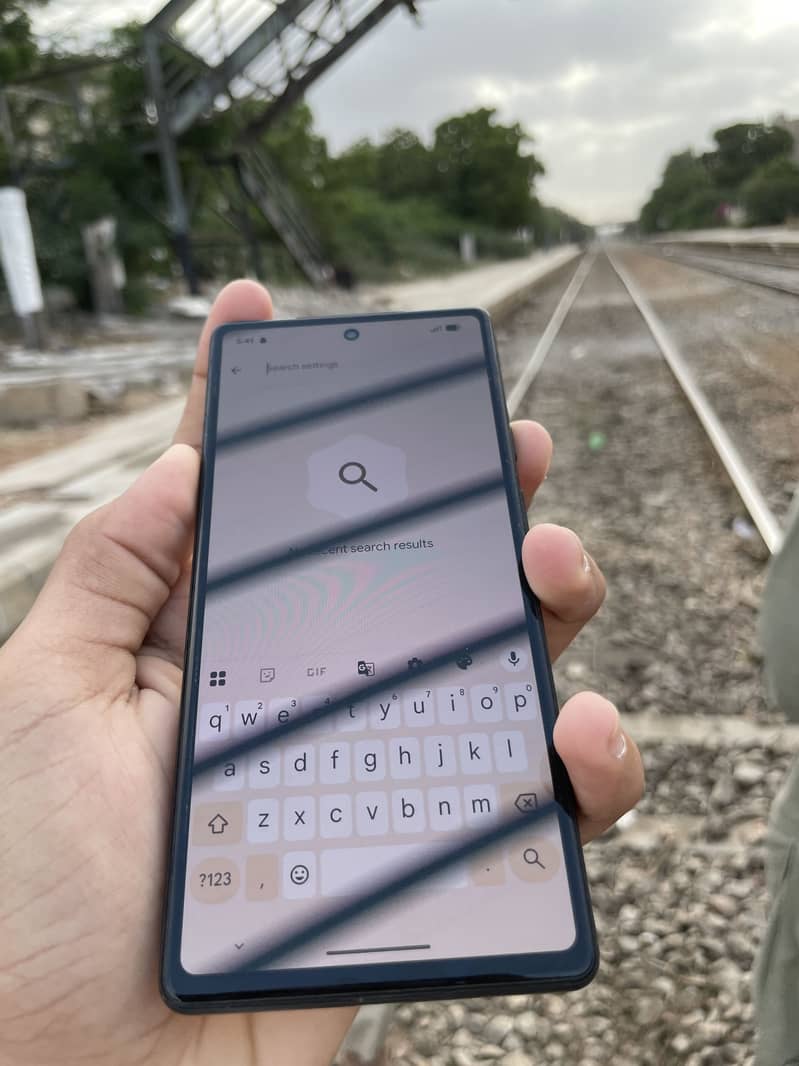 Google Pixel 6a 5