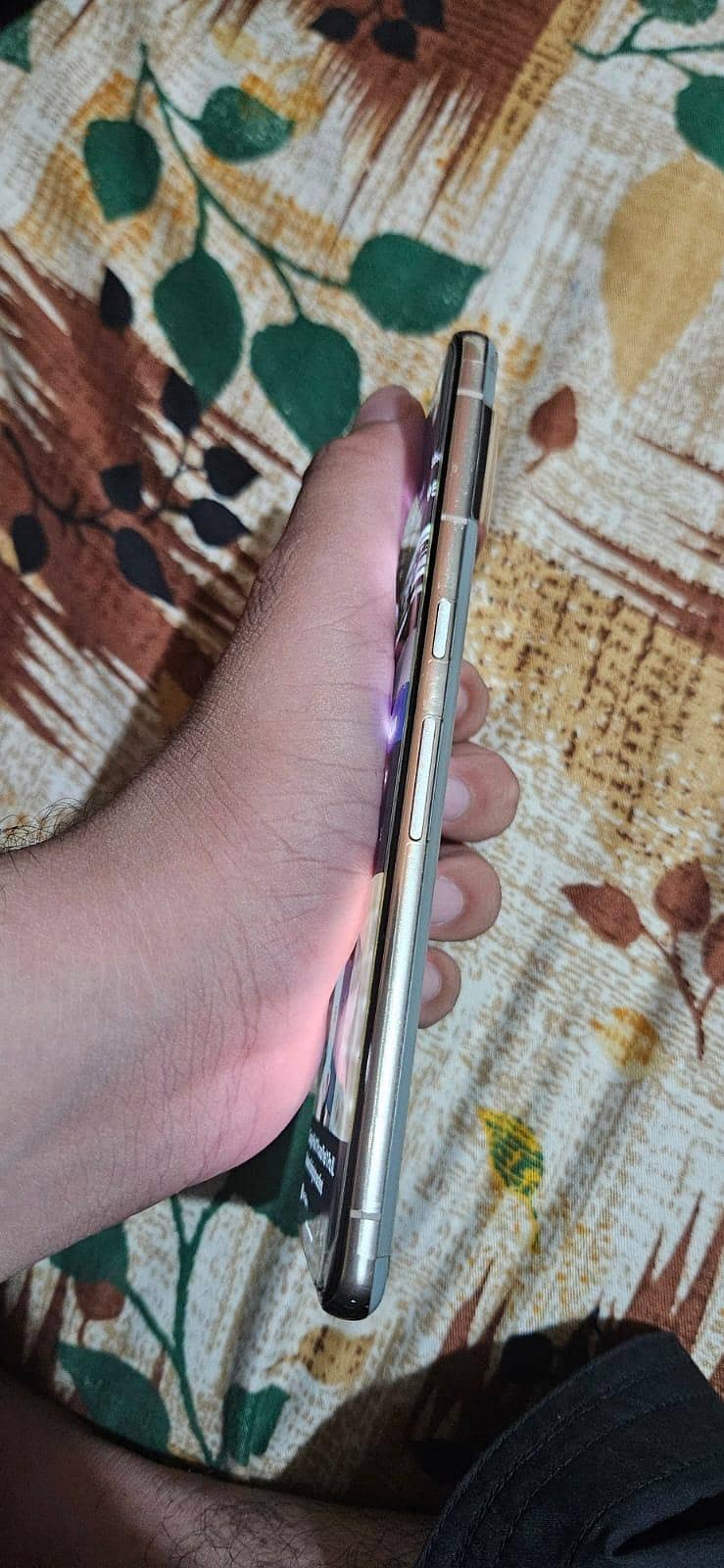 Google Pixel 7 Pro 4