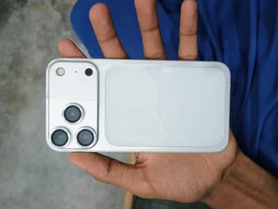 Apple iPhone XR