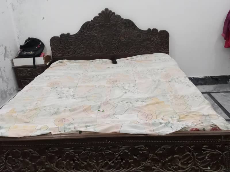 Solid wooden bed with 2 side table 0