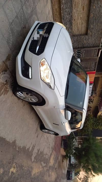 Suzuki Swift GL CVT Limited Edition