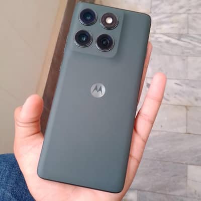 Motorola Edge 2025