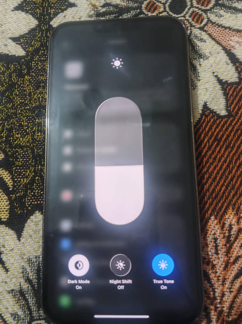 iPhone 13 Pro Max 4