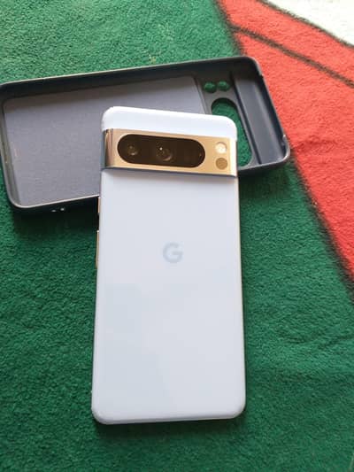Google Pixel 8 Pro.