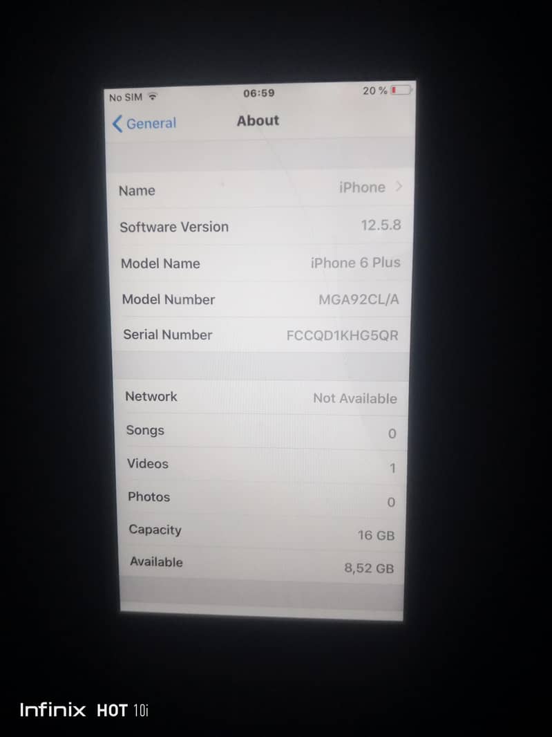 Apple iPhone 6 Plus 0