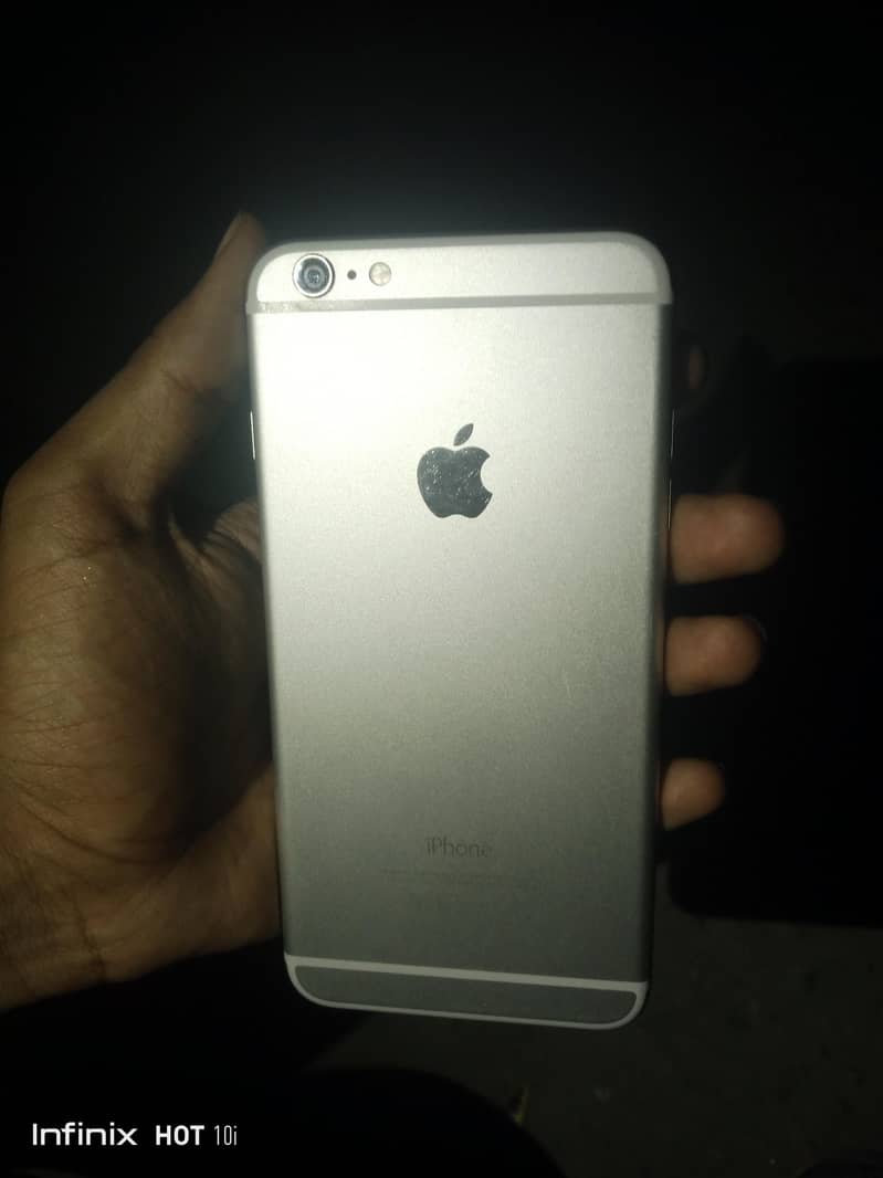 Apple iPhone 6 Plus 2
