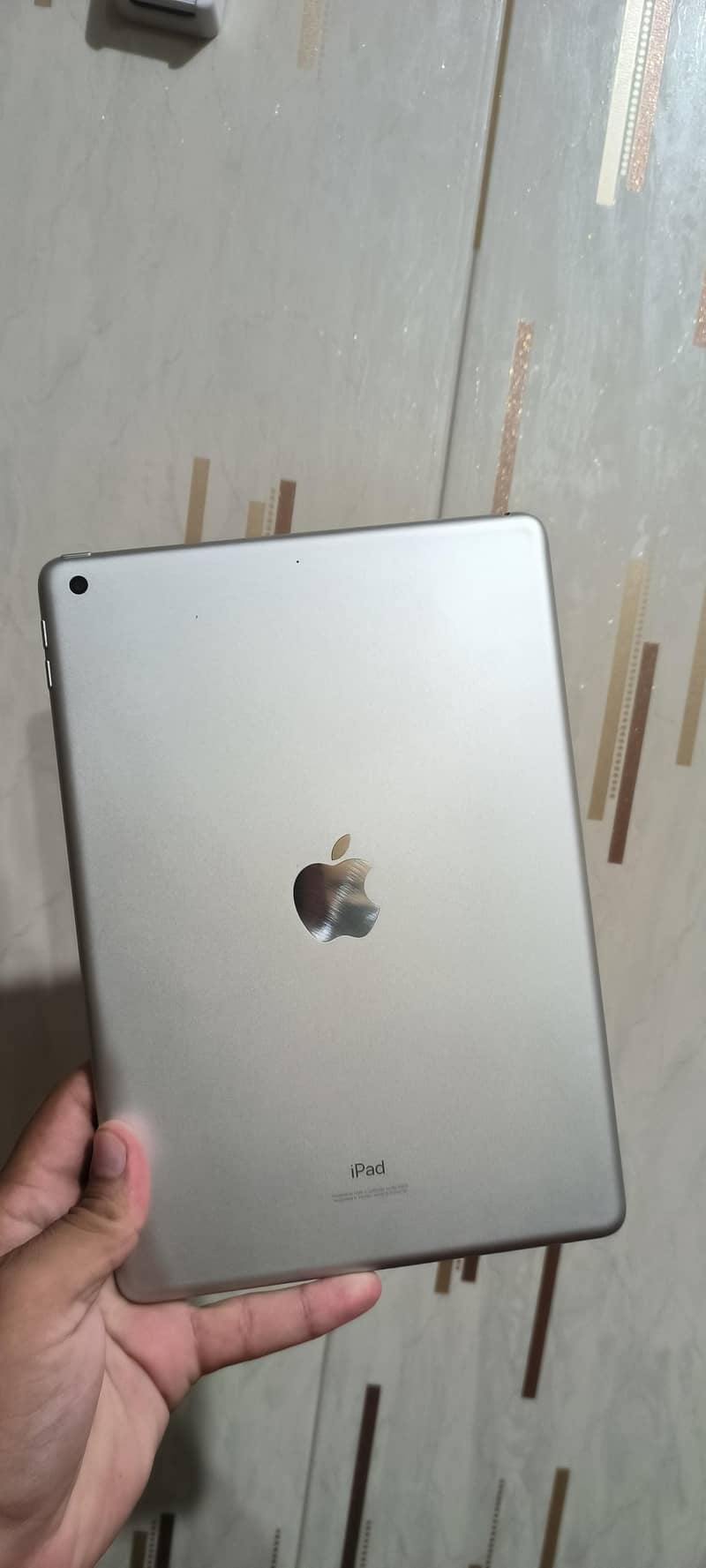 9th generation with complete box 11