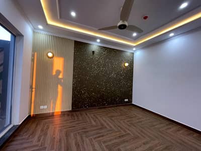Affordable Luxury 1 Kanal Upper Portion For Rent In DHA Phase 7 | Ideal Family Living