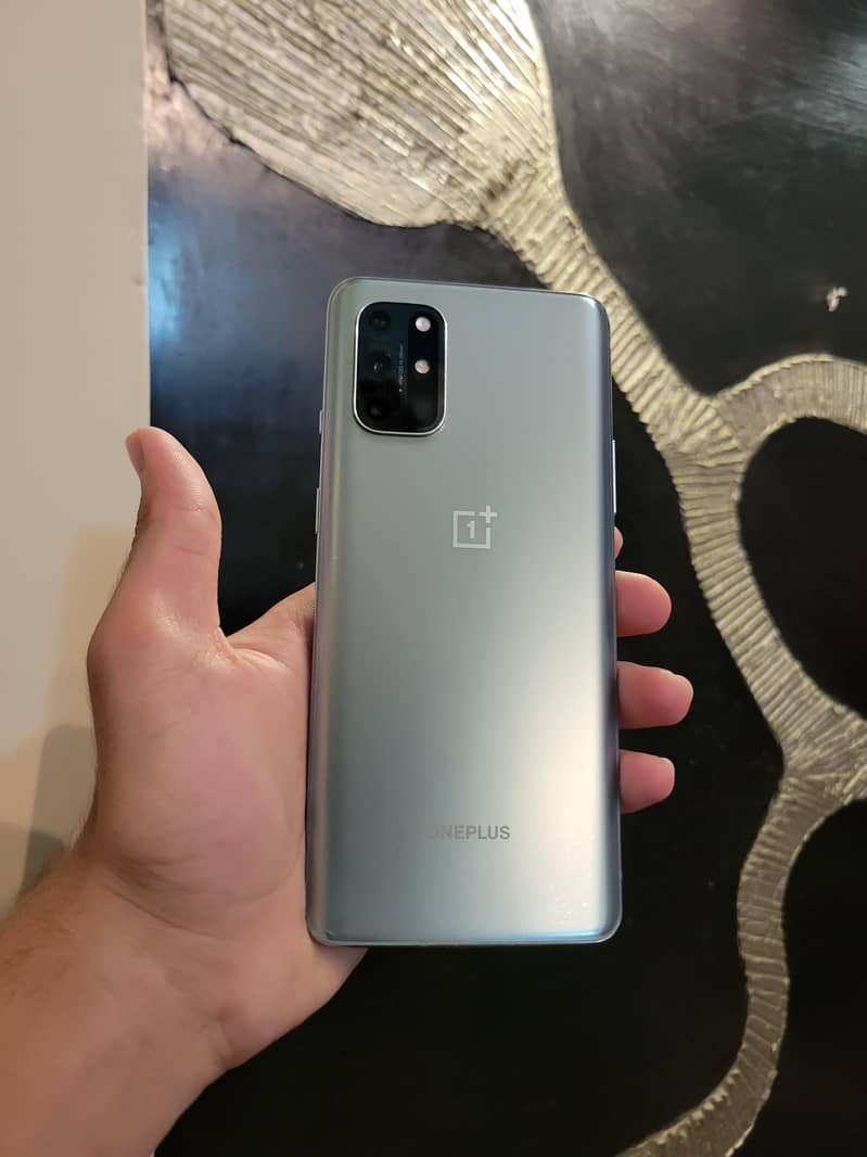 One Plus 8T 0