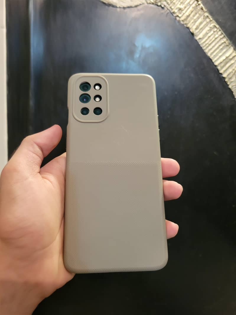 One Plus 8T 6