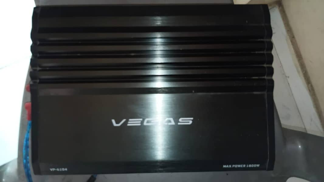 amplifier with woofer and android panel 4