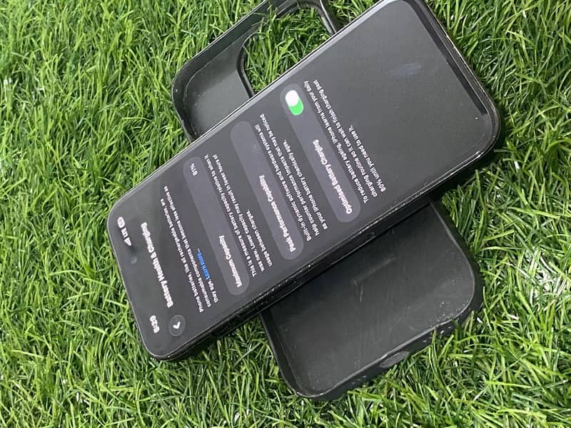 Apple iPhone 14 Pro 0