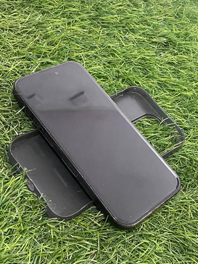 Apple iPhone 14 Pro 8