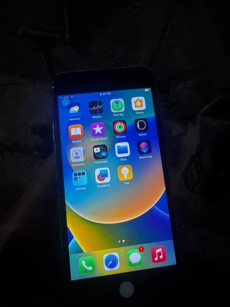 Apple iPhone 8 Plus 2