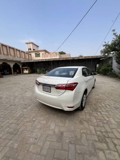 Toyota Corolla GLI 2016