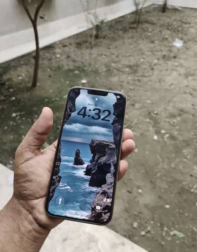 Apple iPhone 13 Pro