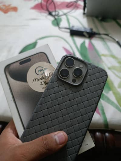 Apple iPhone 15 Pro Max