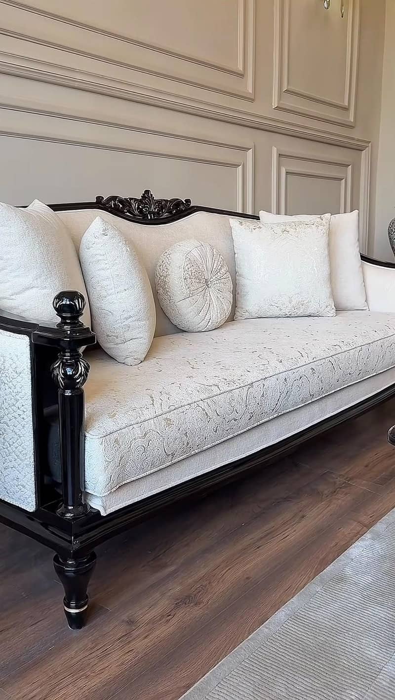 1 seater sofa 1